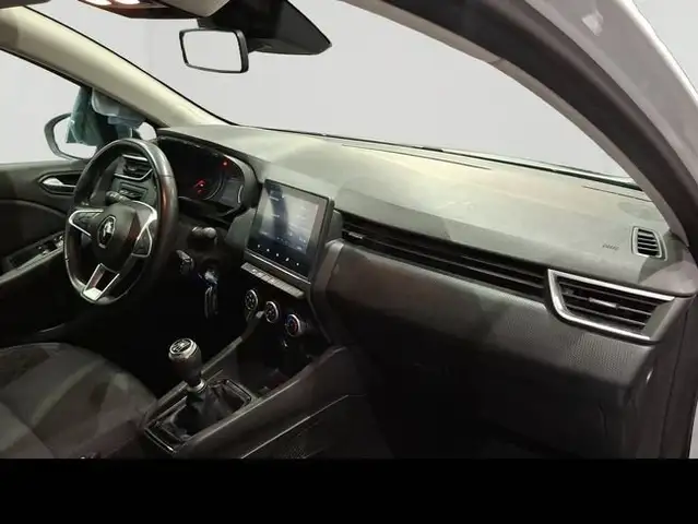 Renault Clio view 12