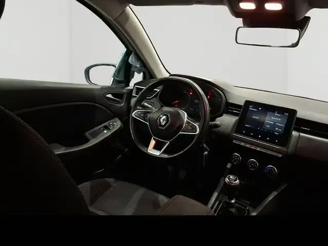 Renault Clio view 13