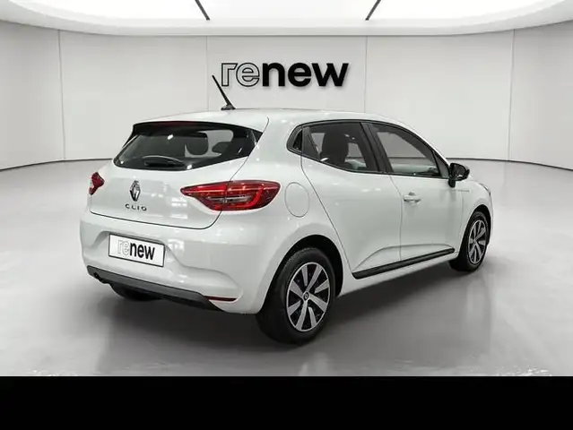 Renault Clio view 3