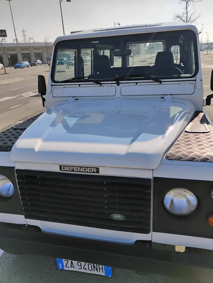 Land Rover Defender 110 300 TDI, foto 4
