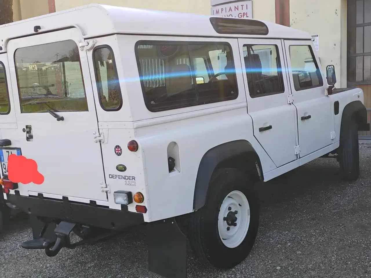 Land Rover Defender 110 300 TDI, foto 2
