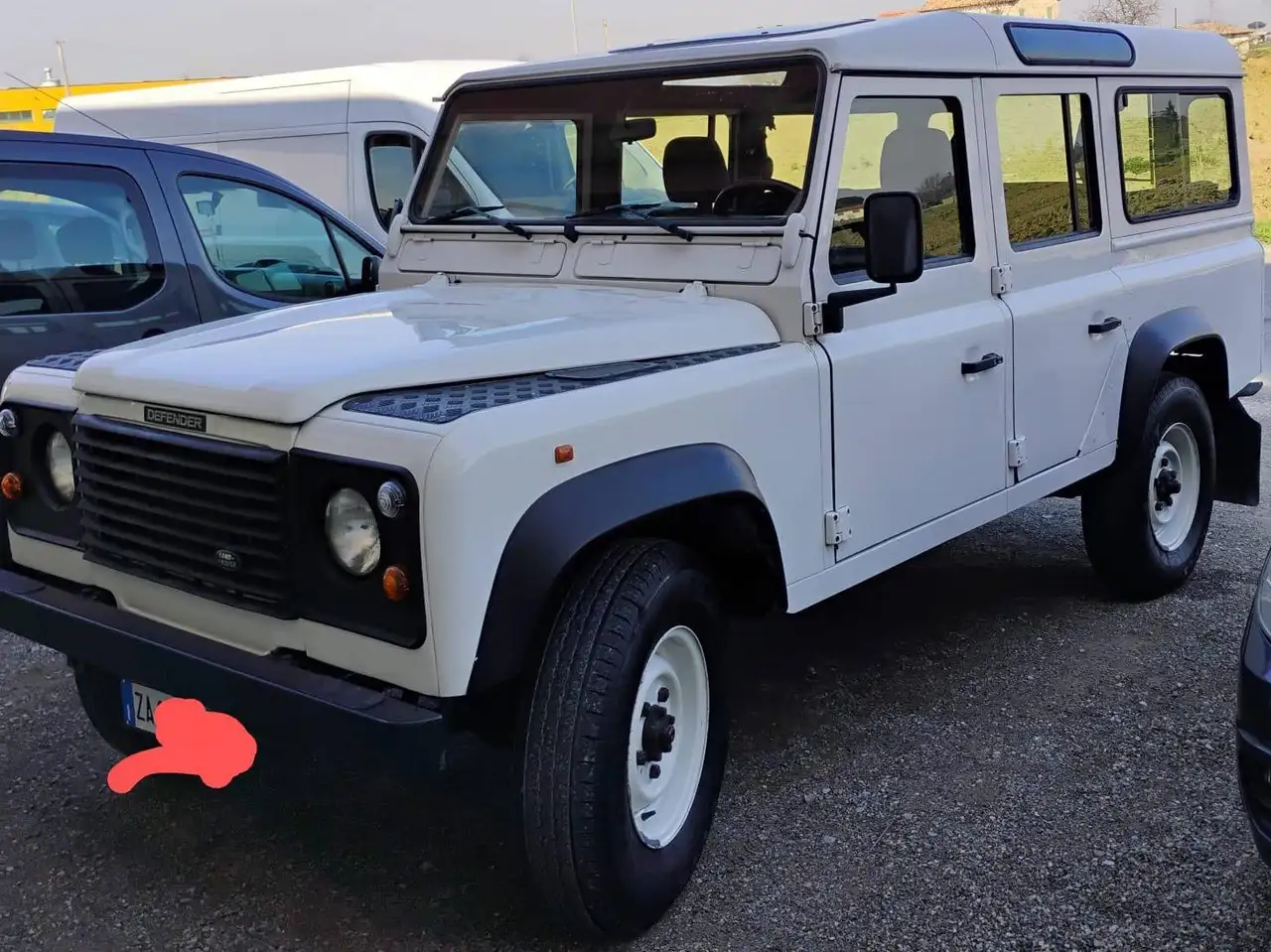 Land Rover Defender 110 300 TDI, foto 1