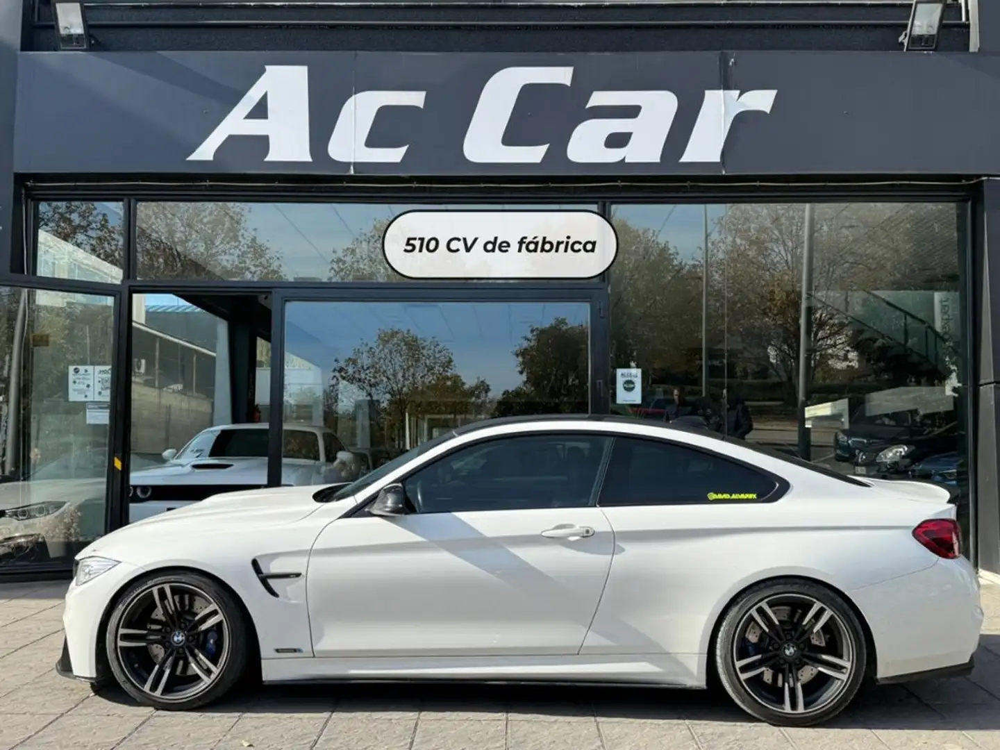 BMW M4 A Blanco - 1
