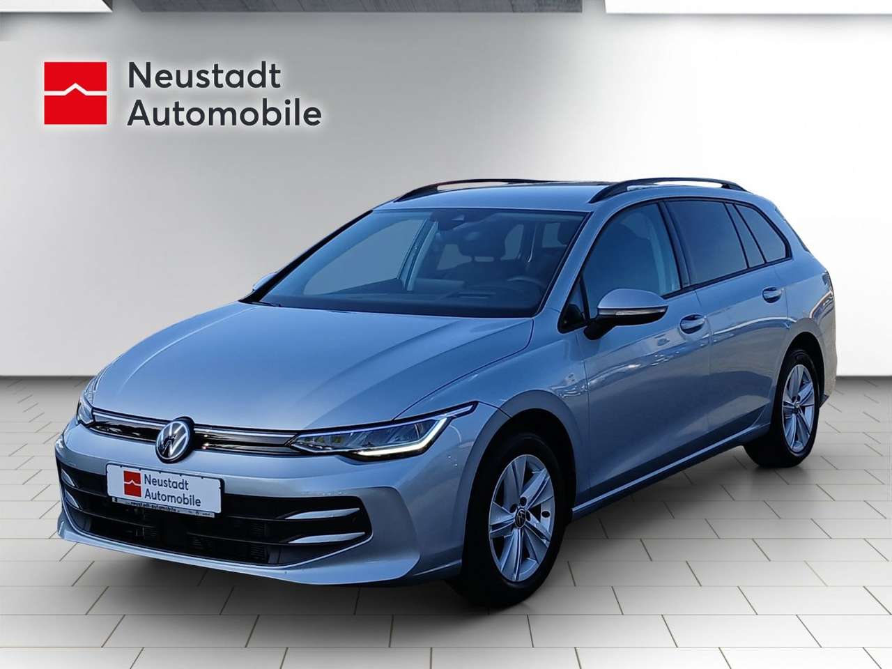 Volkswagen Golf Variant 2024 — Golf Life Variant 1.5 TSI Headup-Display, Navi