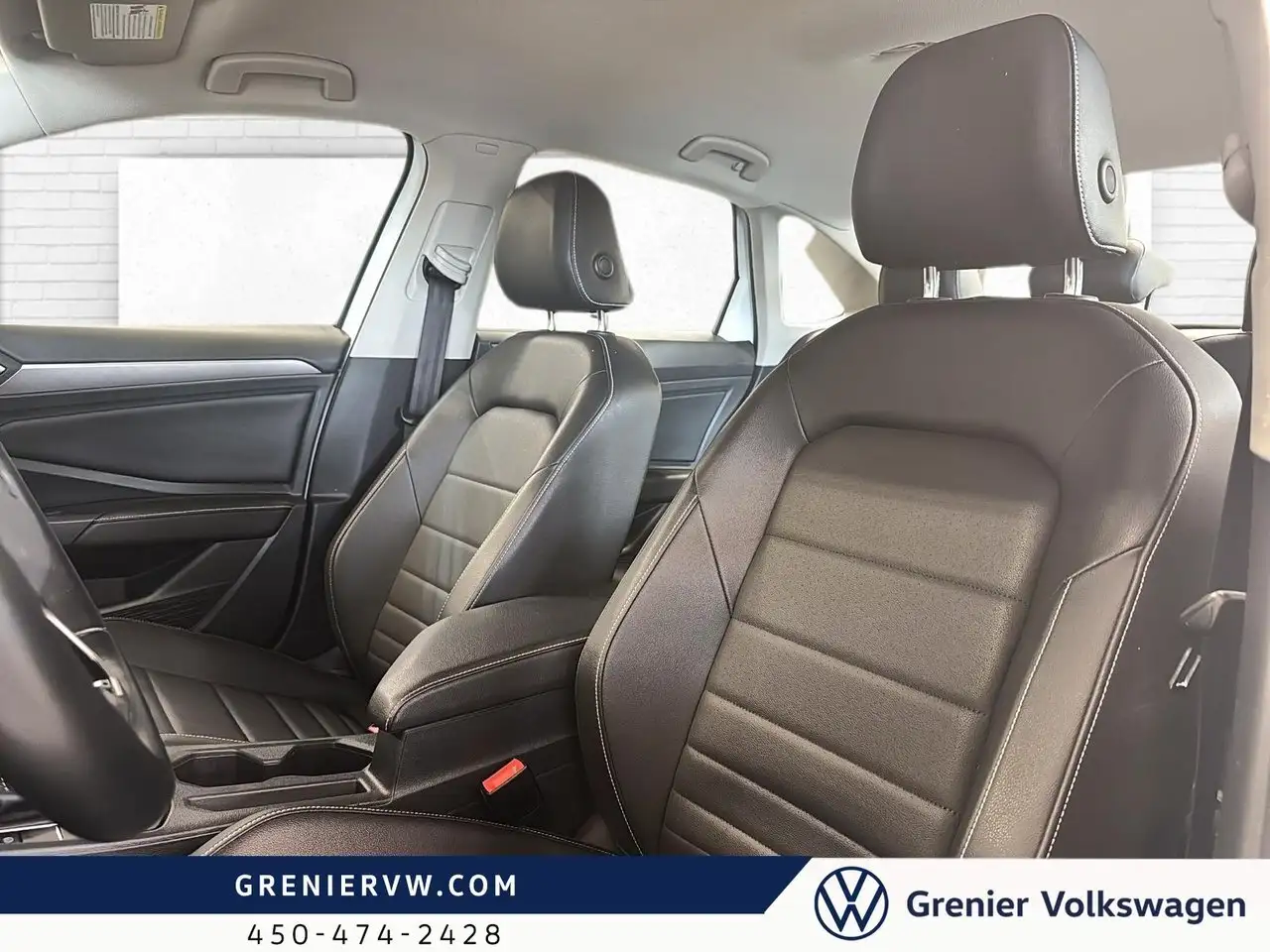 Volkswagen Jetta снимка Volkswagen Jetta