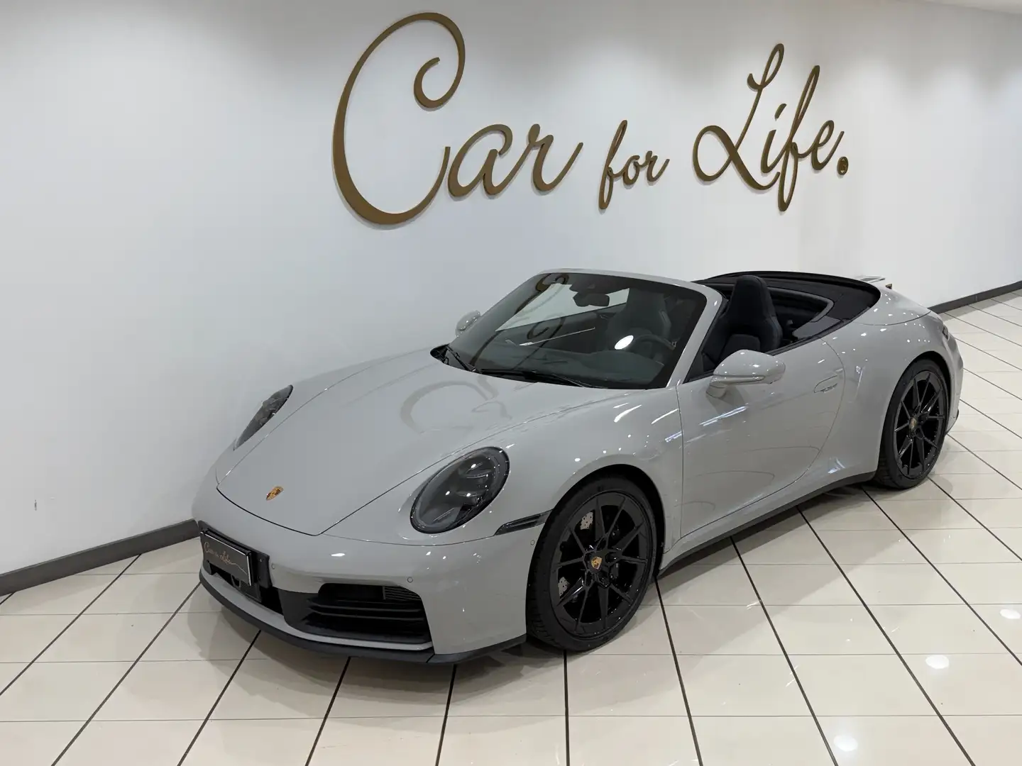 Porsche 911 Carrera 992.2 394 CV Cabriolet IVA ESPOSTA Gris - 2