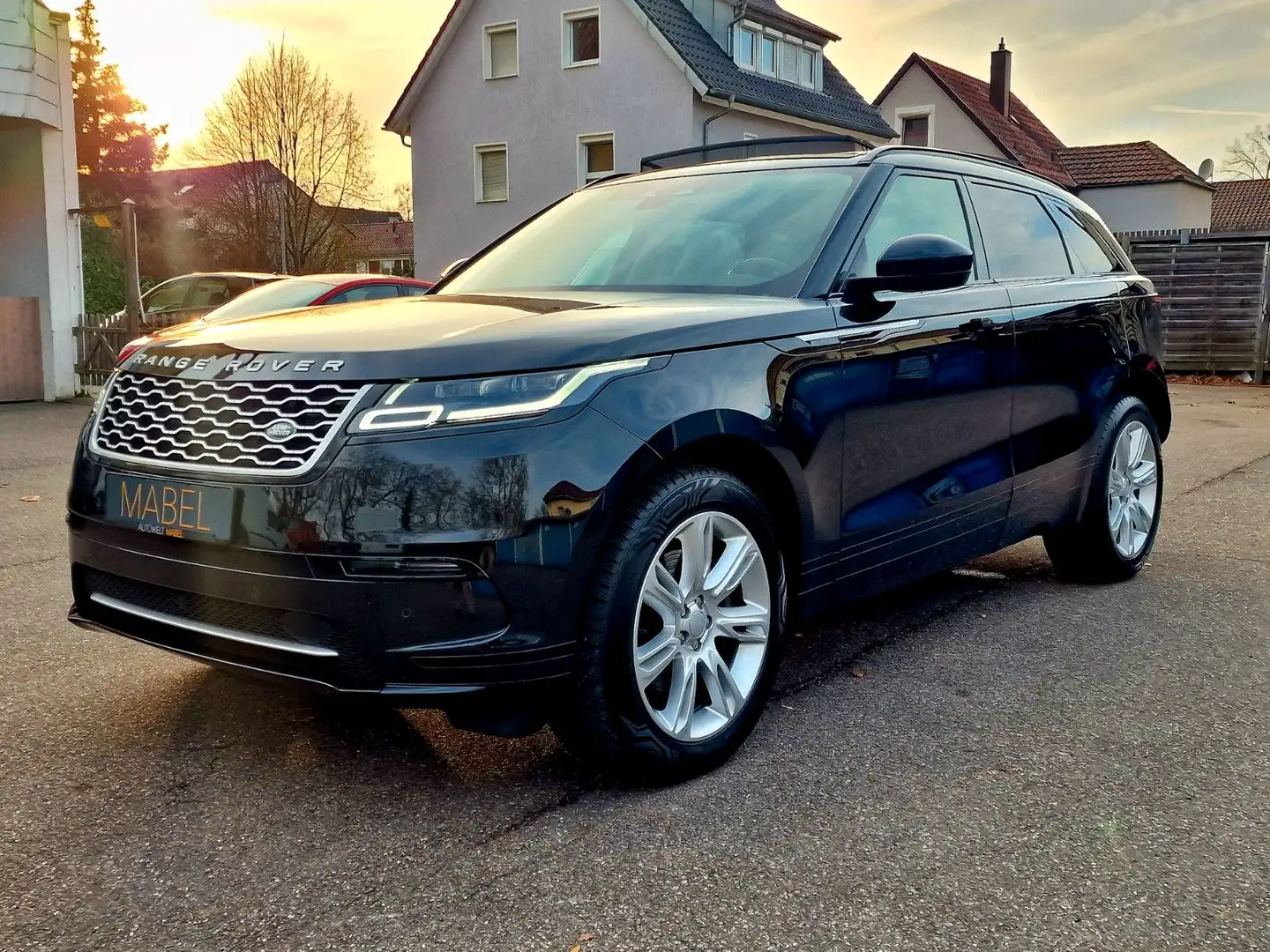 Land Rover Range Rover Velar S 4WD +PANO+AHK+MEMORY+4SHZ+ Fekete - 1