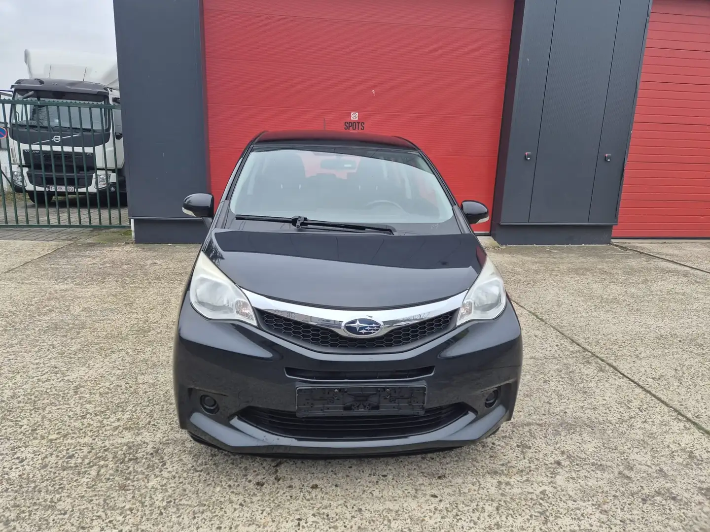 Toyota Verso-S Subaru Trezia 1.33 - Airco + Keuring - Garantie Noir - 1