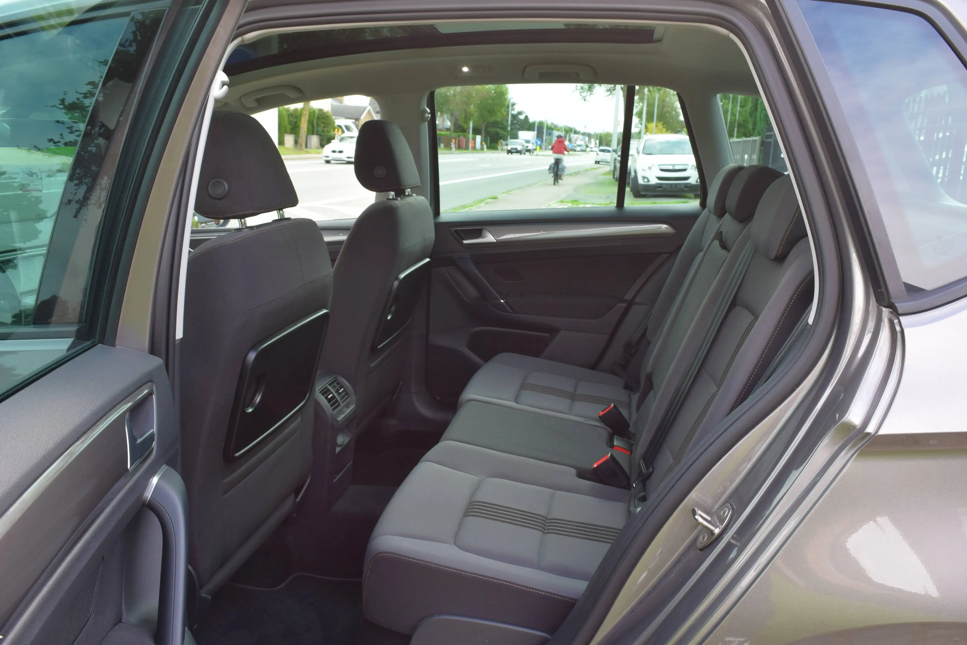 Volkswagen Golf Sportsvan 1.2TSI/Allstar/DSG/GPS/PANO/CAMERA/GARANTIE — photo 9