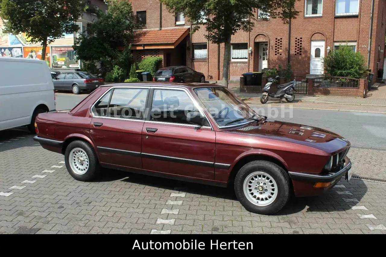 BMW 520 i LIMO*1:HAND*OLDTIMER*ORGINAL ZUSTAND!!, foto 4