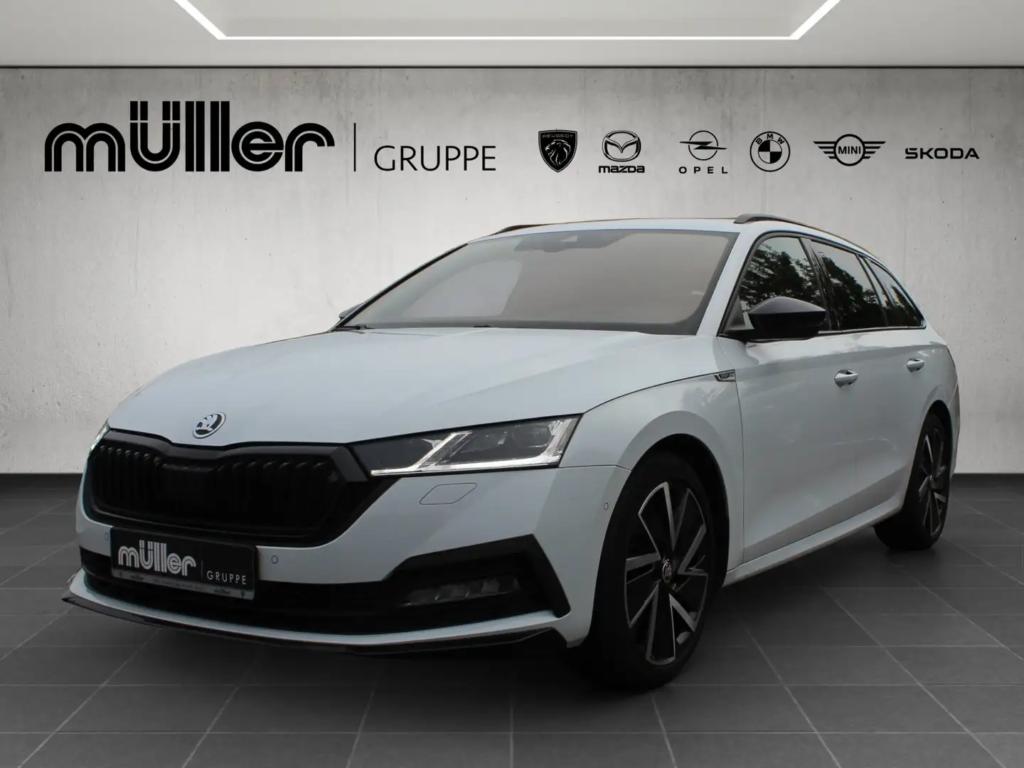 Skoda Octavia Combi 2.0 TSI DSG 4x4 Sportline Weiß - 1