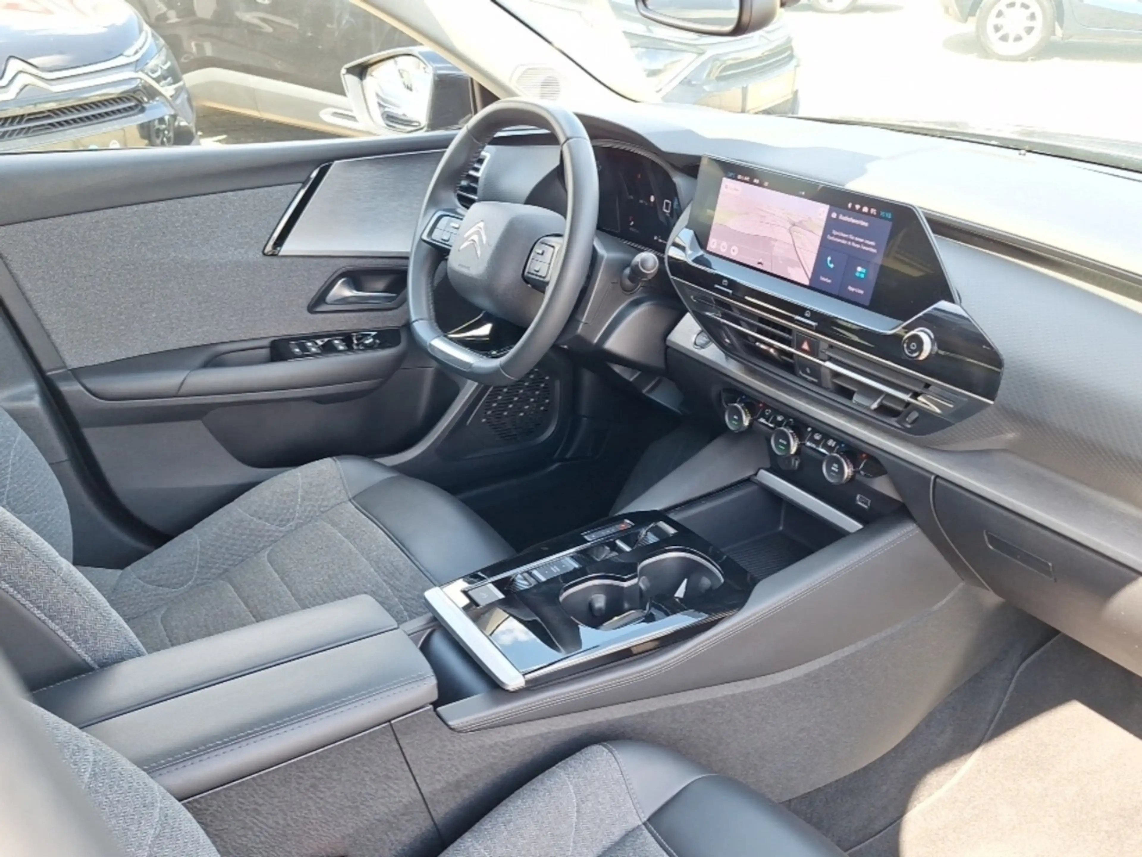 Citroen C5 X Feel Pack PT130EAT AHK Drive Assist Navi Keyless — photo 14