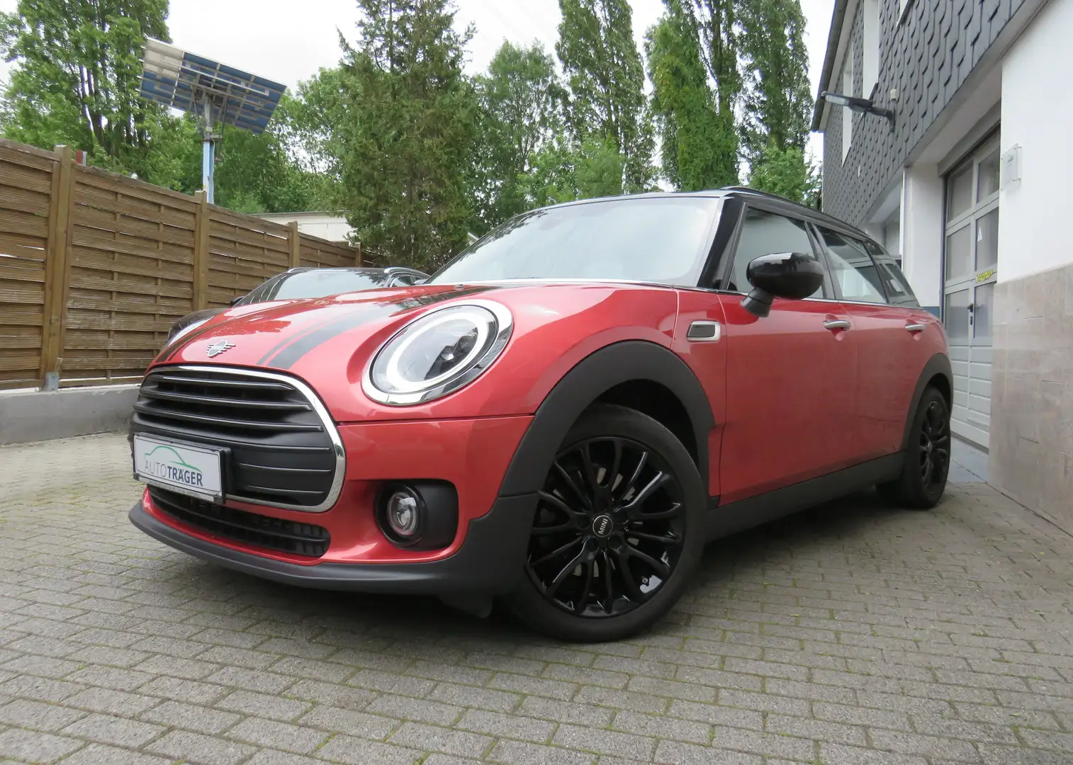 MINI Cooper Clubman Cooper // LED/Kamera/Vollleder/Keyless/Lenkradhzg Rot - 1