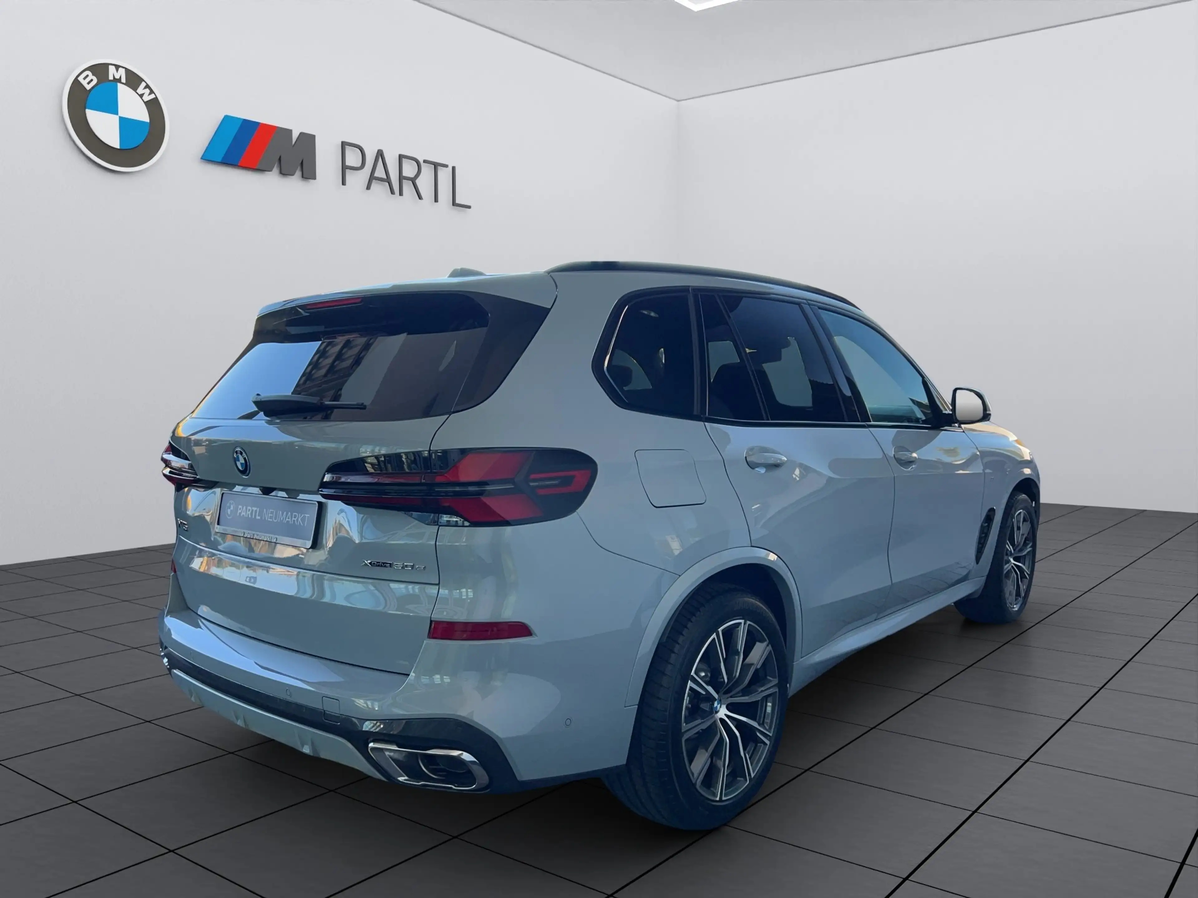 BMW X5 xDrive50e M-Paket ACC 360° AHK Pano LUFT — photo 4