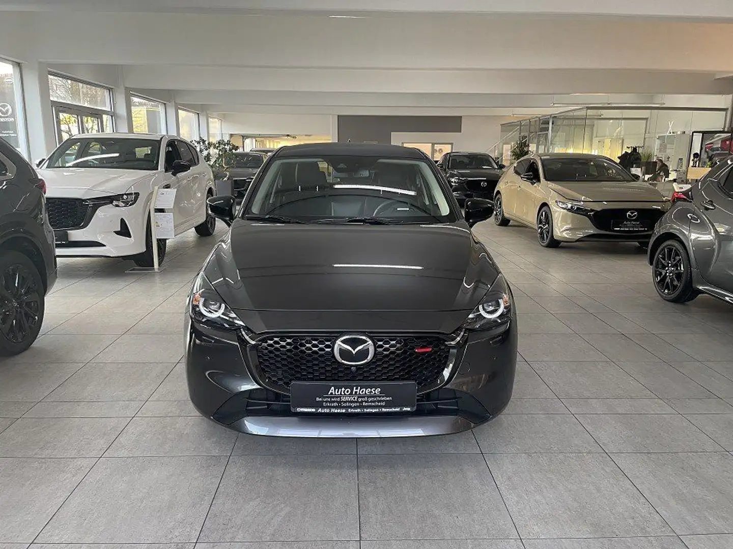 Mazda 2 1.5 90PS Homura AKA Driver-Assist Navi Grau - 2