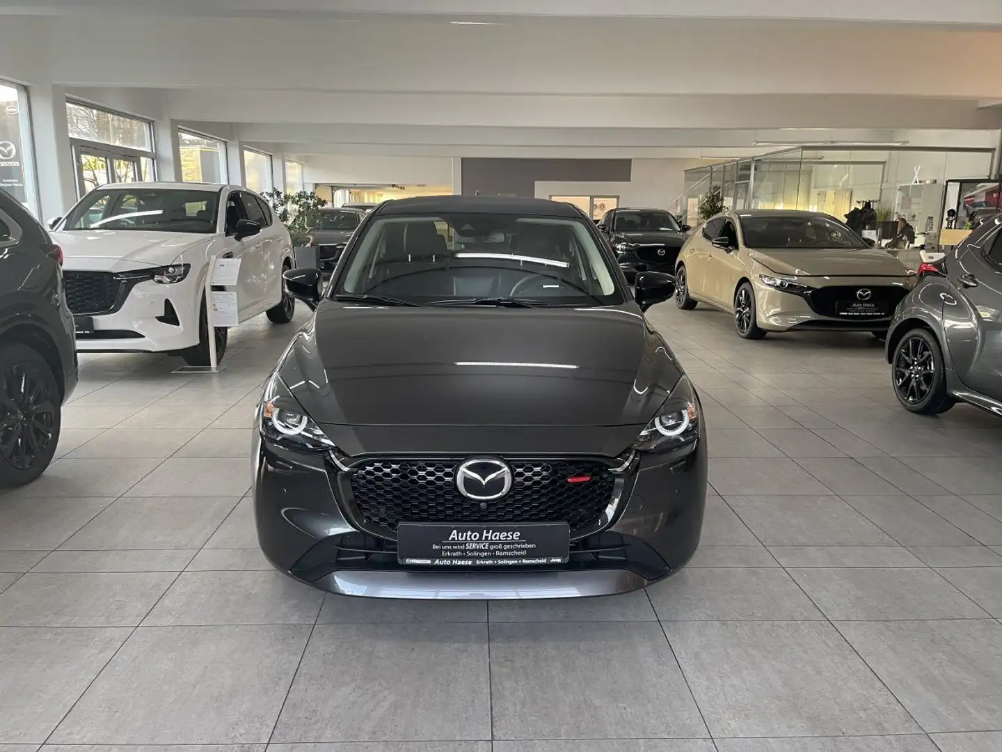 Mazda 2 1.5 90PS Homura AKA Driver-Assist Navi Gris - 2