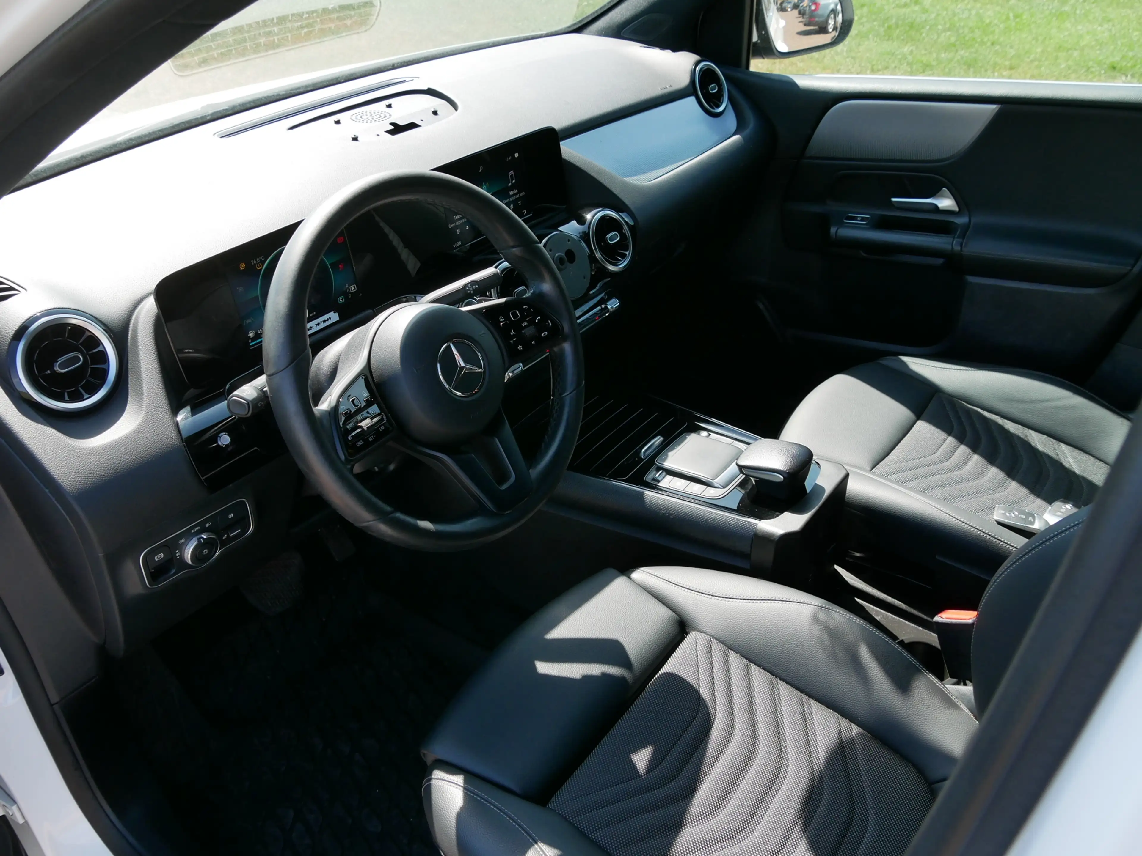 Mercedes-Benz B 200 200d AUT. AC | EX POLITIE MARGE AUTO | — photo 10