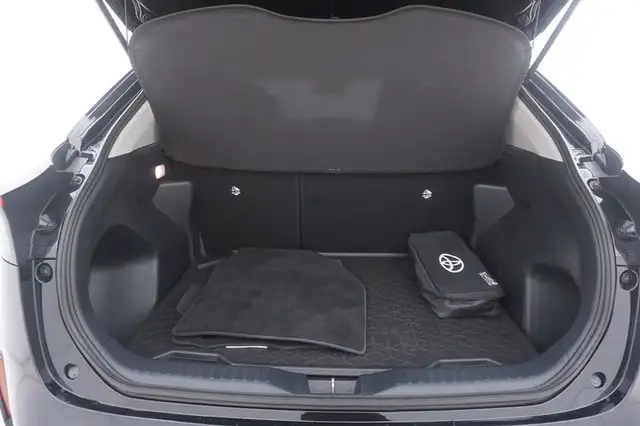 Toyota Yaris Cross view 14
