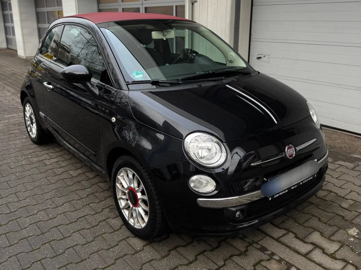 Fiat 500C 1.2 Lounge 69cv Schwarz - 1