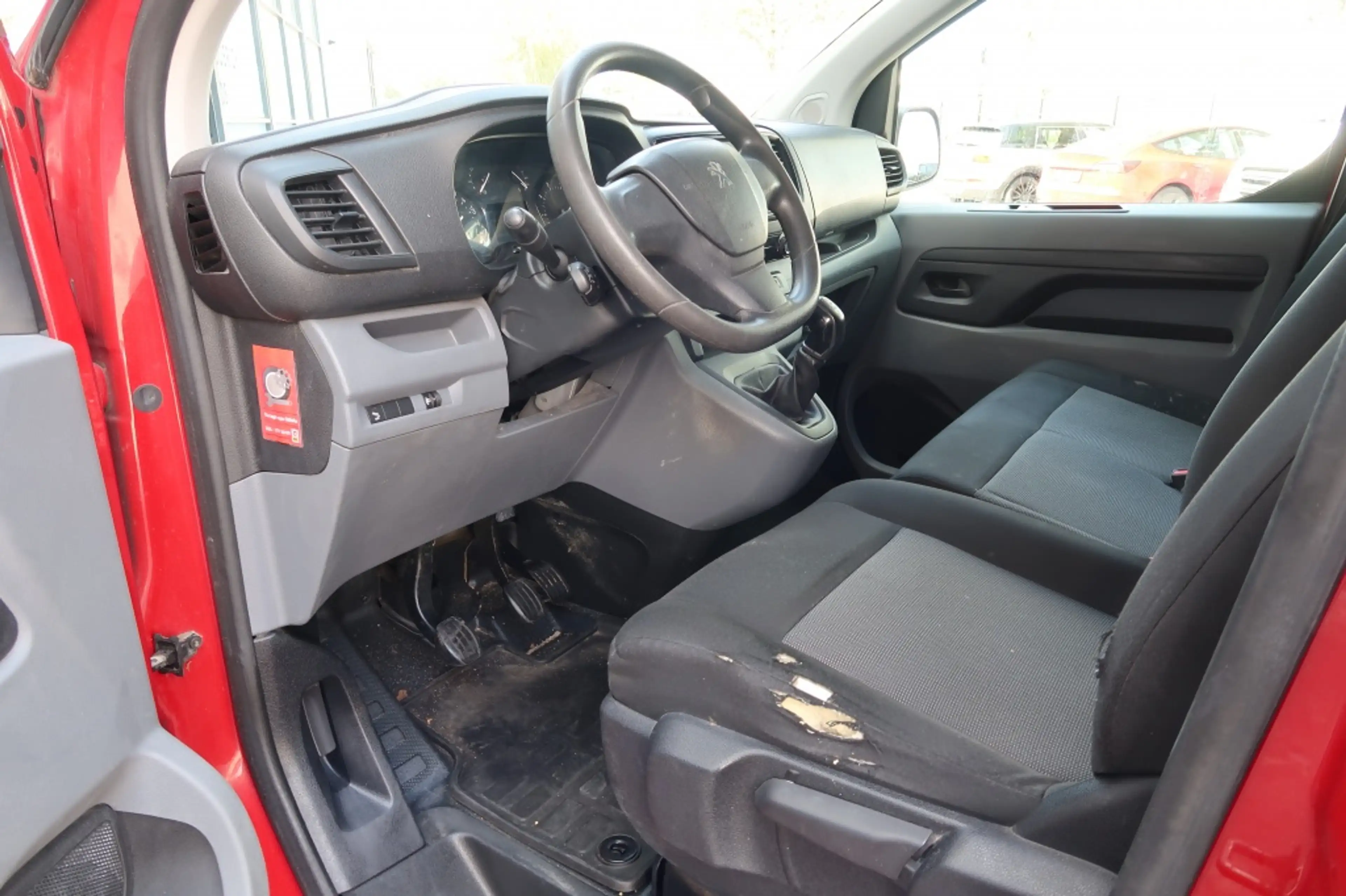 Peugeot Expert 226S HDI Premium, 3 persoons, Nwe distributie en g — photo 4
