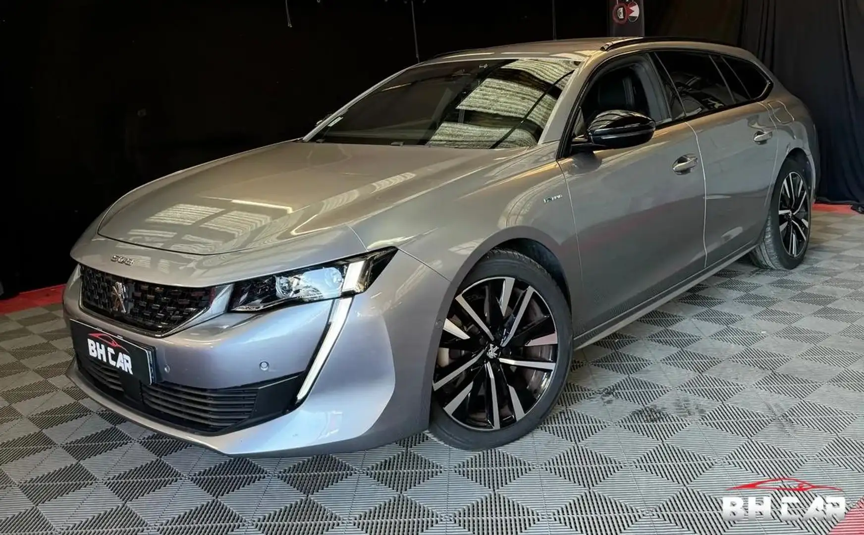 Peugeot 508 SW HYBRID 1.6 225CH GT - 1