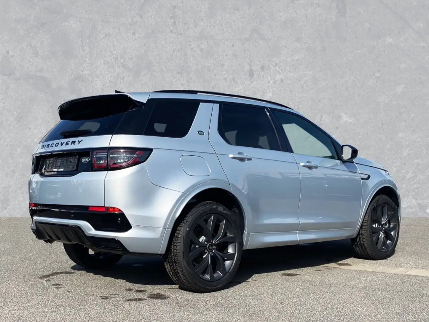 Land Rover Discovery Sport R-Dynamic SE D165 ele. AHK Winter ACC Silber - 2