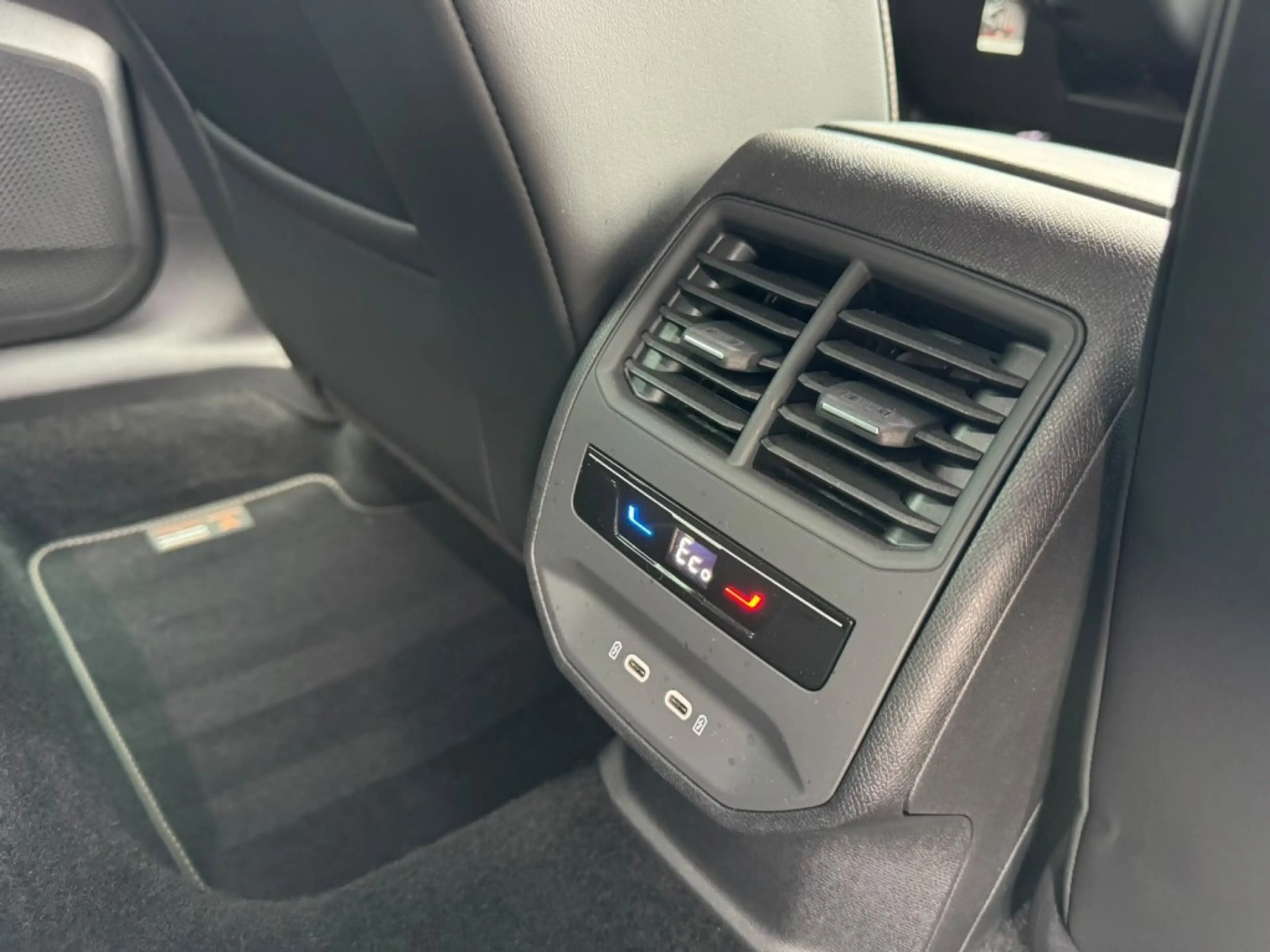 CUPRA Leon 1.4 VZ Performance e-Hybrid 245PK Supersport stuur — photo 41