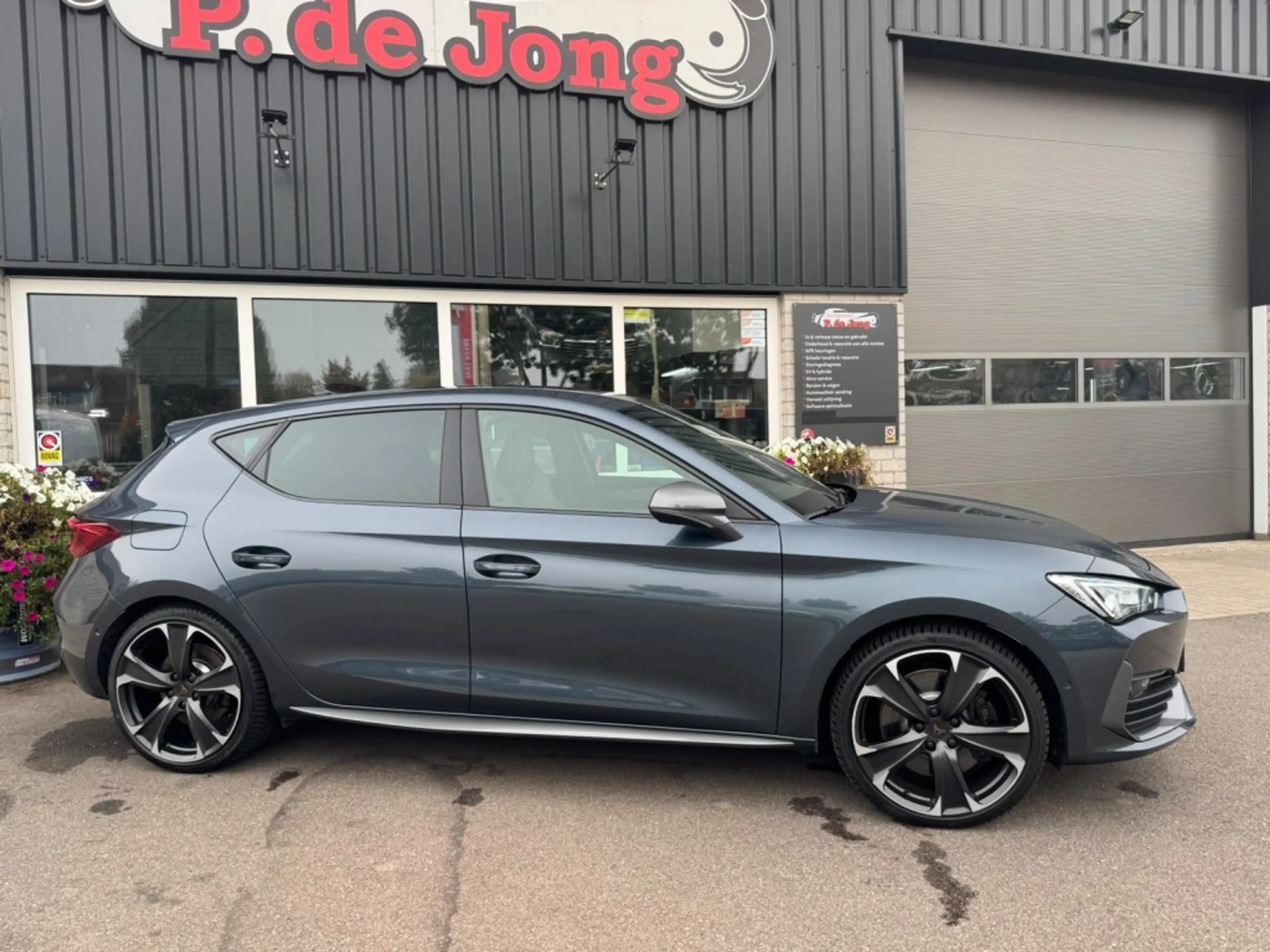 CUPRA Leon 1.4 VZ Performance e-Hybrid 245PK Supersport stuur — photo 12