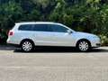 Volkswagen Passat Variant 2.0 TDI 170 PS Comfortline Silber - thumbnail 14