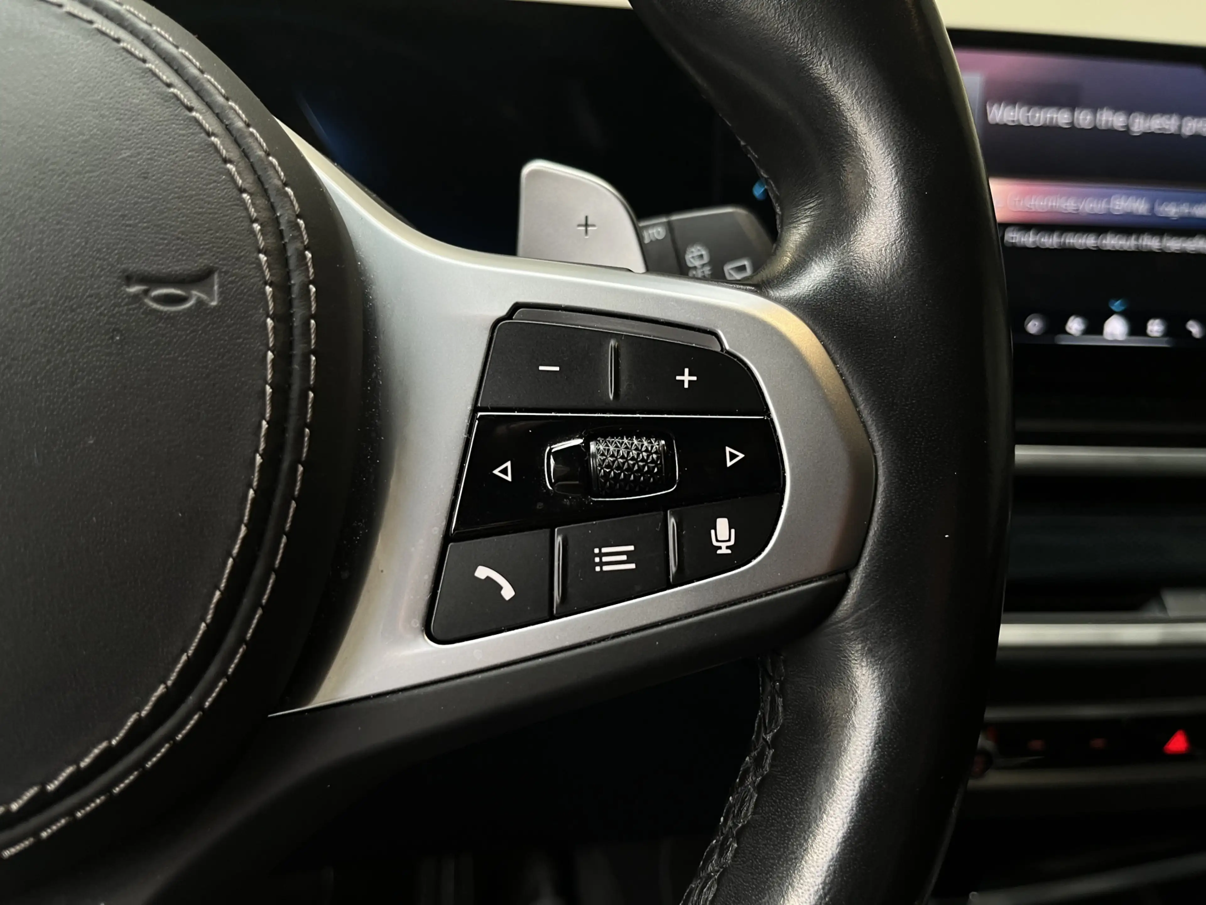 BMW X5 xDrive50e M-Sport Pro | 22" | Panorama | Comfortst — photo 10