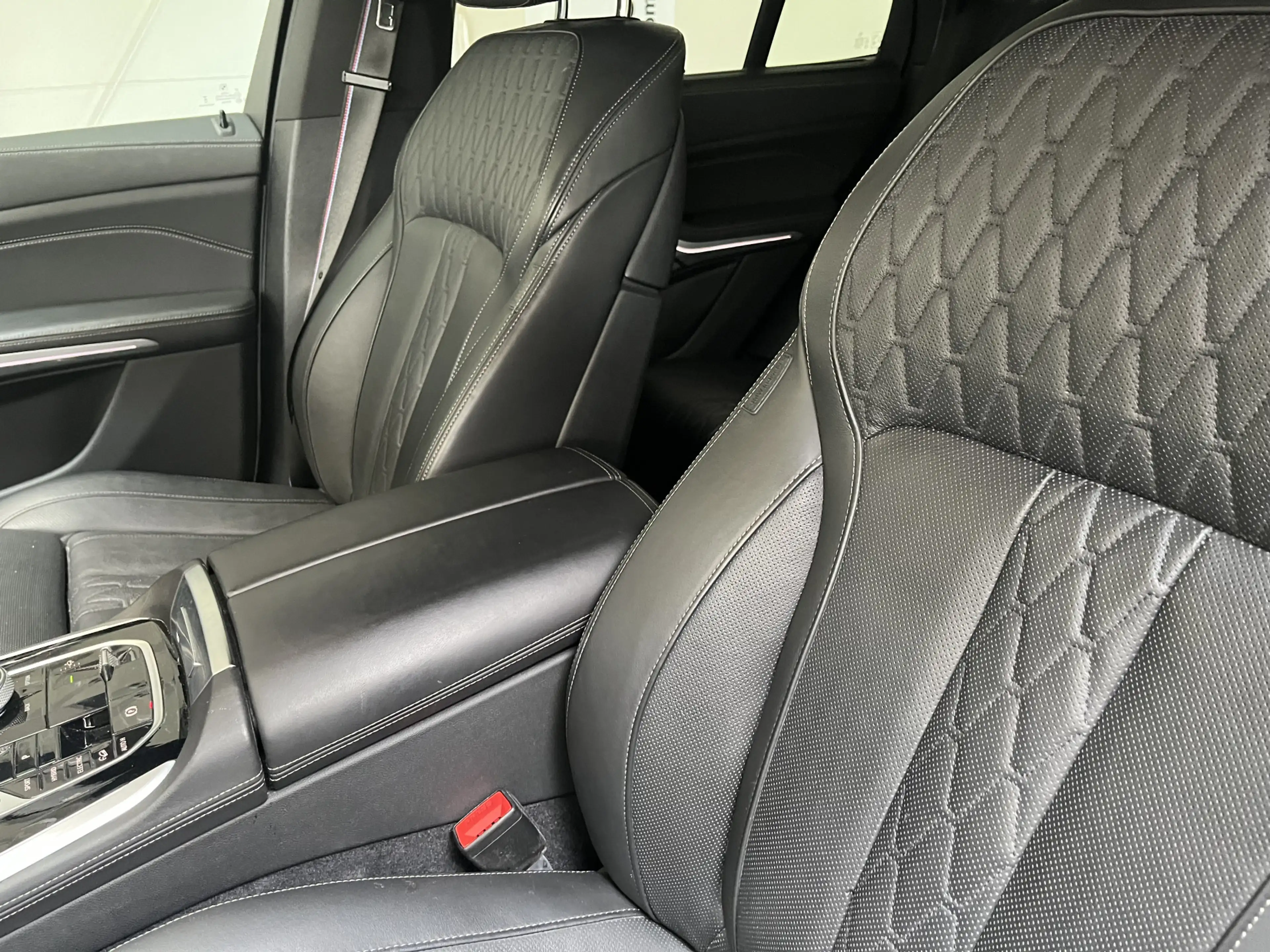 BMW X5 xDrive50e M-Sport Pro | 22" | Panorama | Comfortst — photo 8