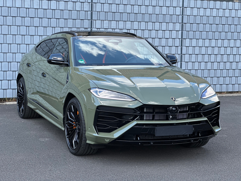 Lamborghini Urus SE HYBRID/STYLE-PACKAGE/PANORAMA/B&O/BLACK-PAKET — photo 2