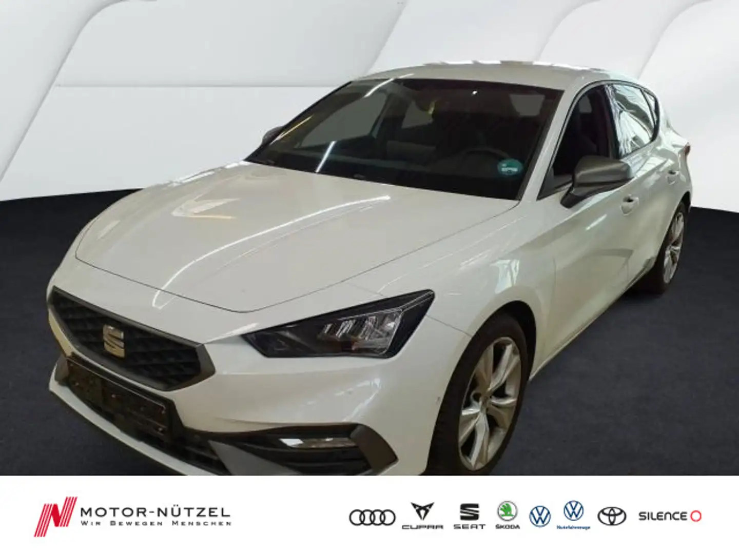 SEAT Leon 2.0 TDI DSG FR-LINE LED+NAV+APP+ACC+SHZ+RFK Weiß - 1