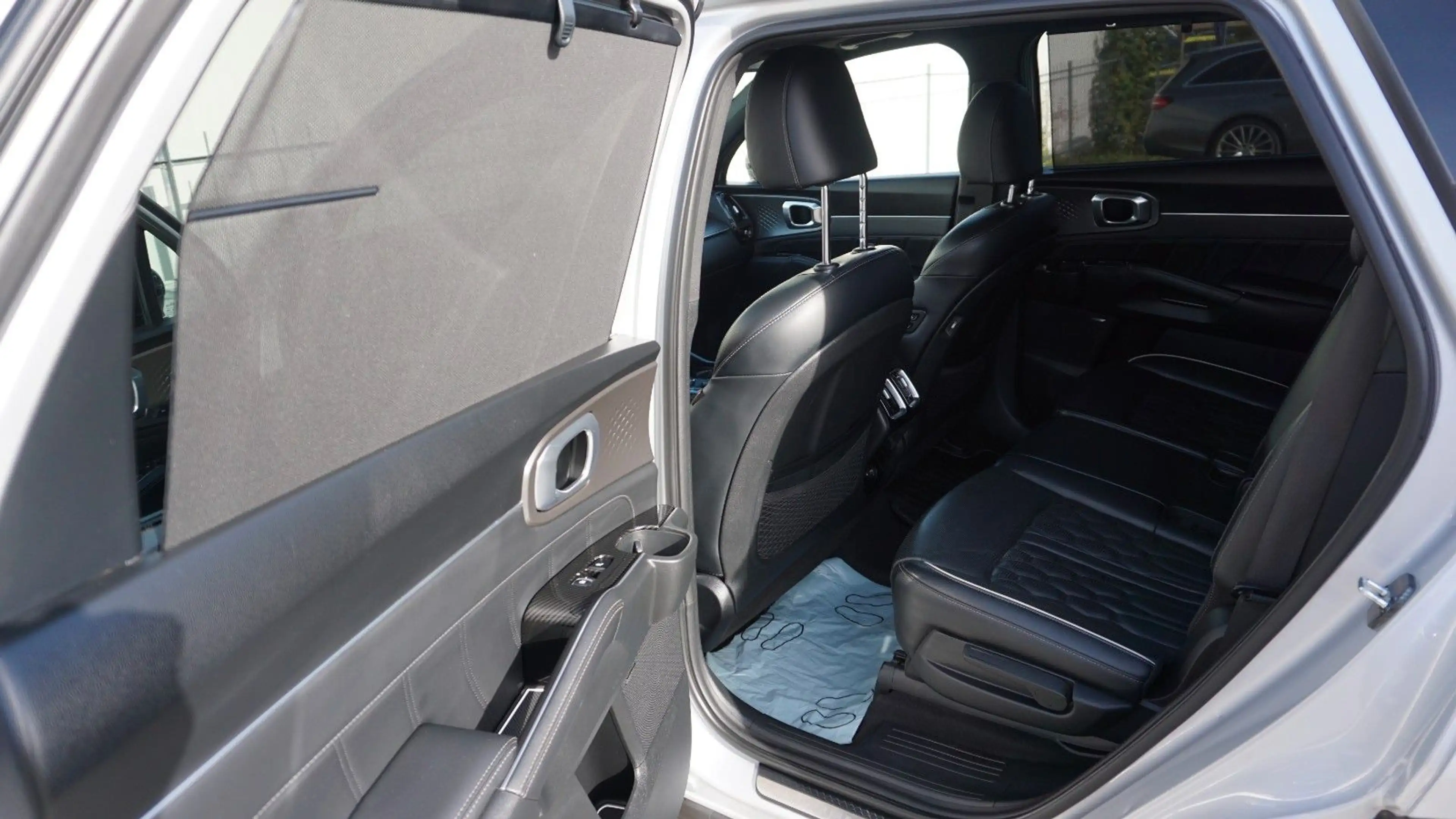 Kia Sorento Platinum 4WD,Pano,Kamera,Navi,Leder,Bose — photo 15