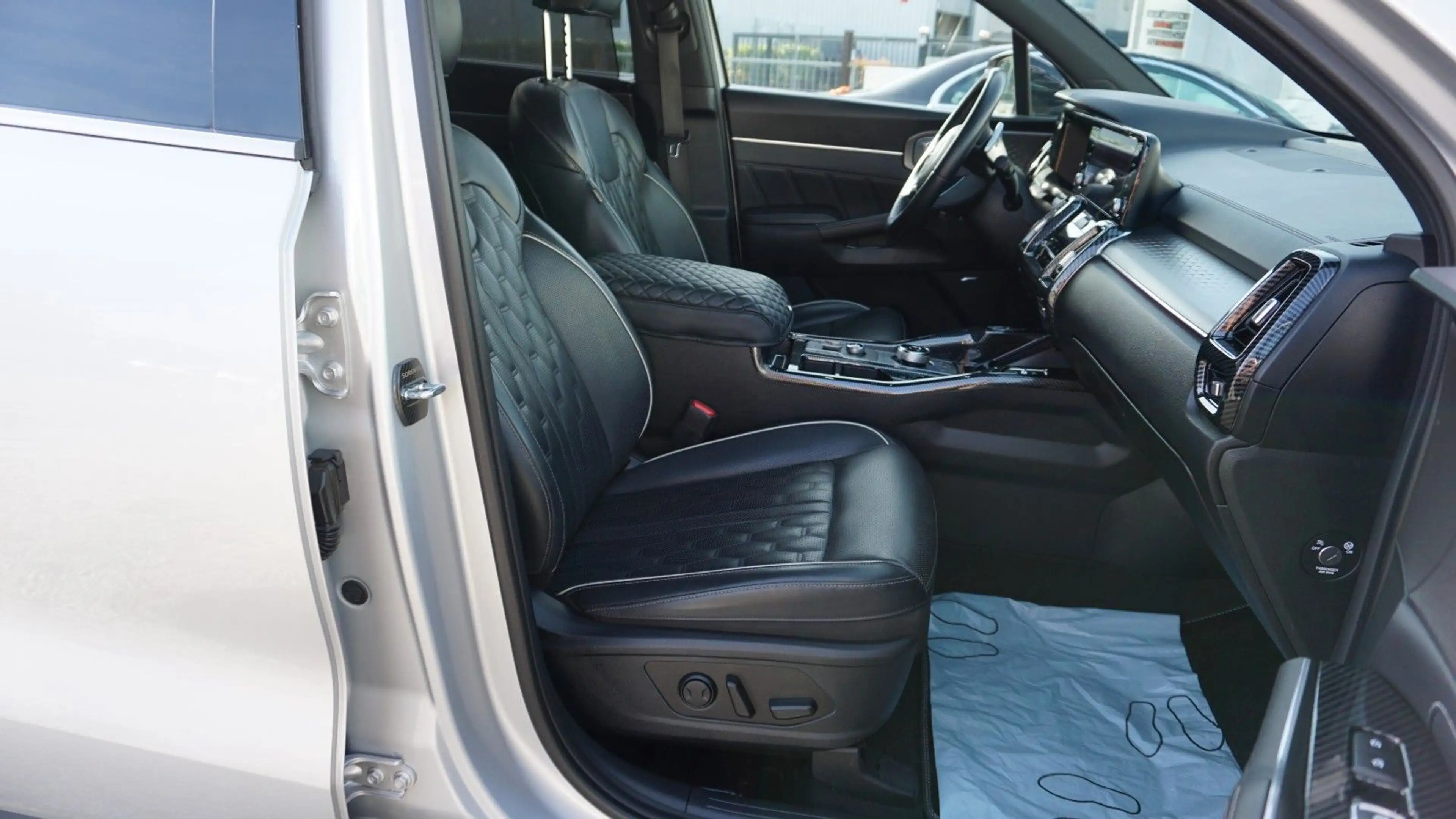 Kia Sorento Platinum 4WD,Pano,Kamera,Navi,Leder,Bose — photo 13