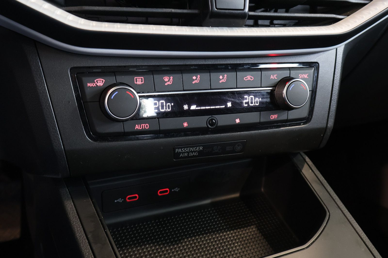 SEAT Ibiza 1.0 TSI Style AID+KAM+LED+CARPLAY+ALU — photo 11