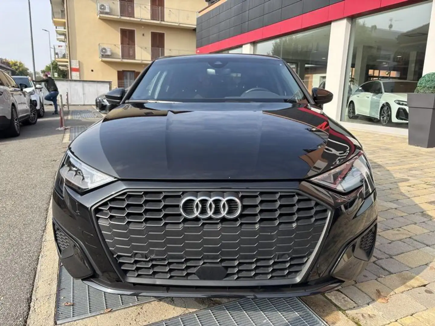 Audi A3 SPB 30 TDI Business LED-NAVI-APP CONNECT Noir - 2