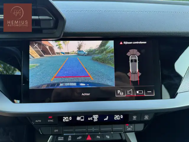 Audi A3 view 16