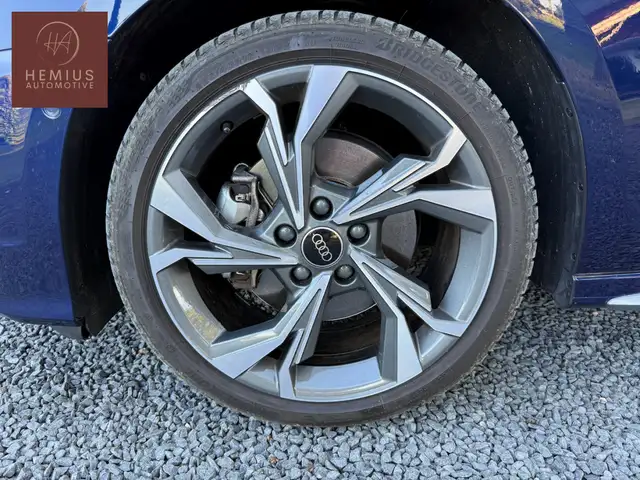 Audi A3 view 8