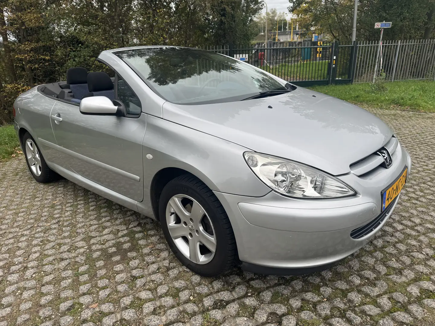 Peugeot 307 CC 1.6-16V - 2