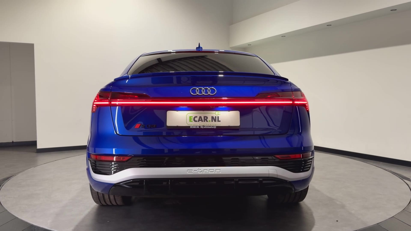 Audi Q8 e-tron Sportback S Quattro 115 kWh | Valcona Leder — photo 4