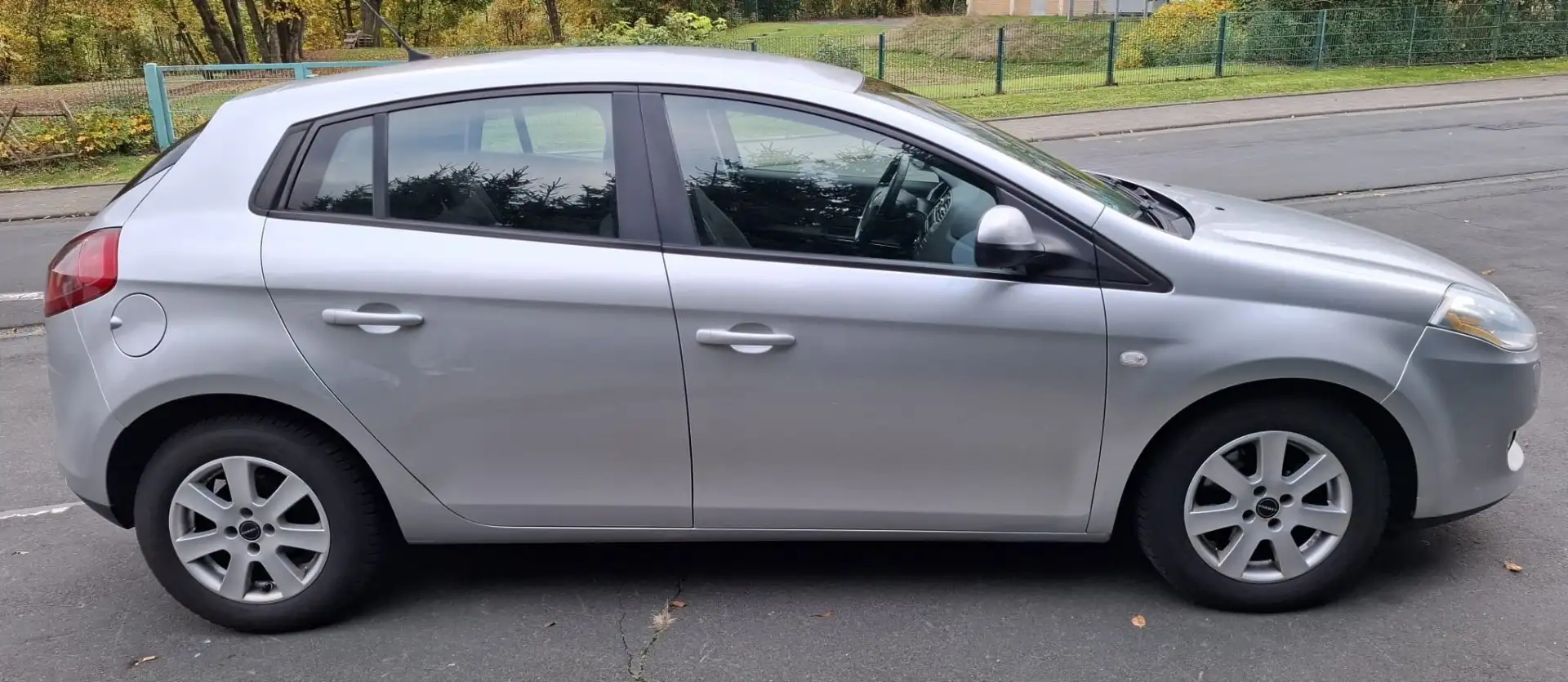 Fiat Bravo 1.4 16V T JET Dynamic (88kW) Argintiu - 2