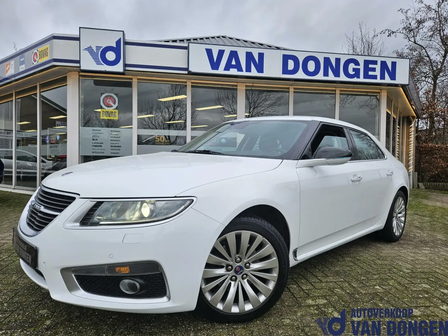 Saab 9-5 2.0T BioPower Aero XWD | 220 PK Bílá - 1