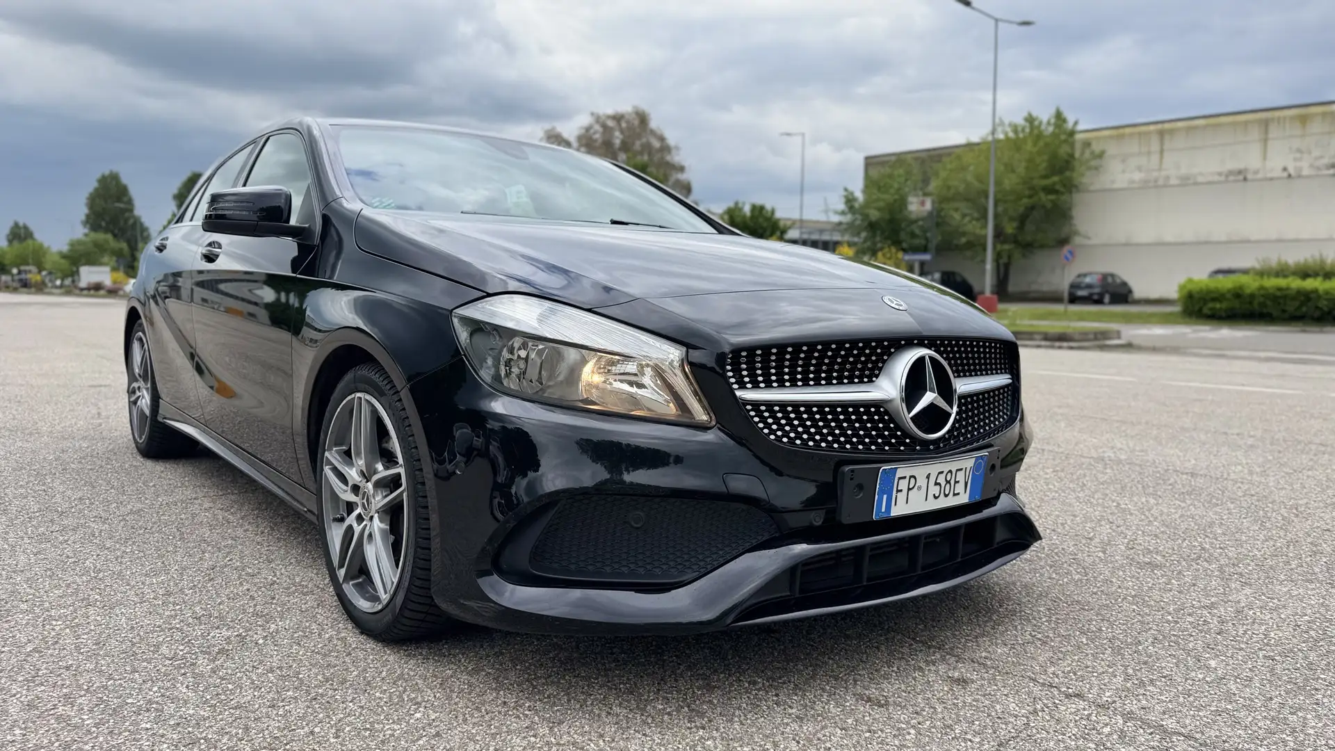Mercedes-Benz A 180 AMG - 2