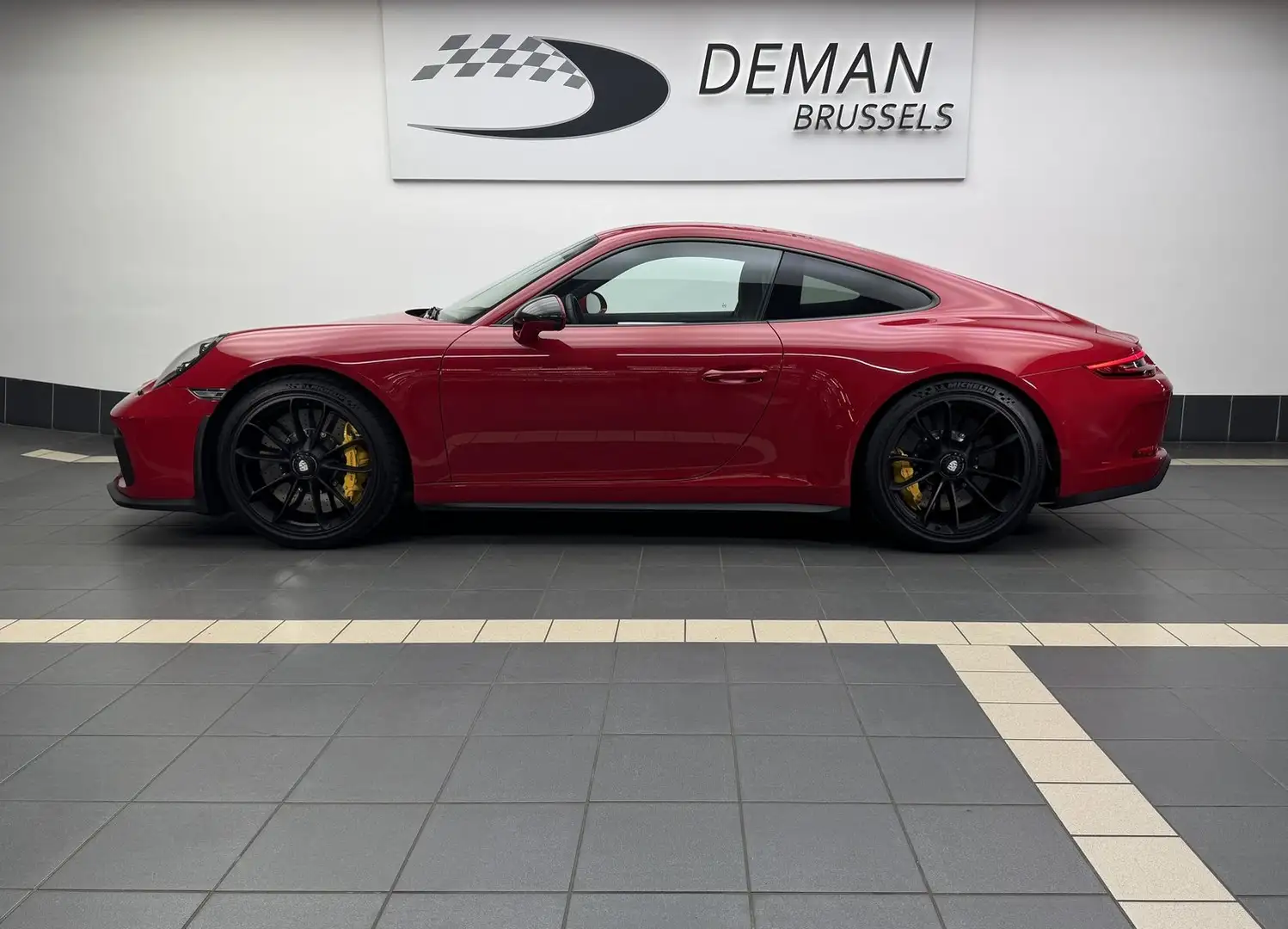 Porsche 911 GT3 touring * Lift * Ceramic Brake * Carbon * PDLS Rouge - 2
