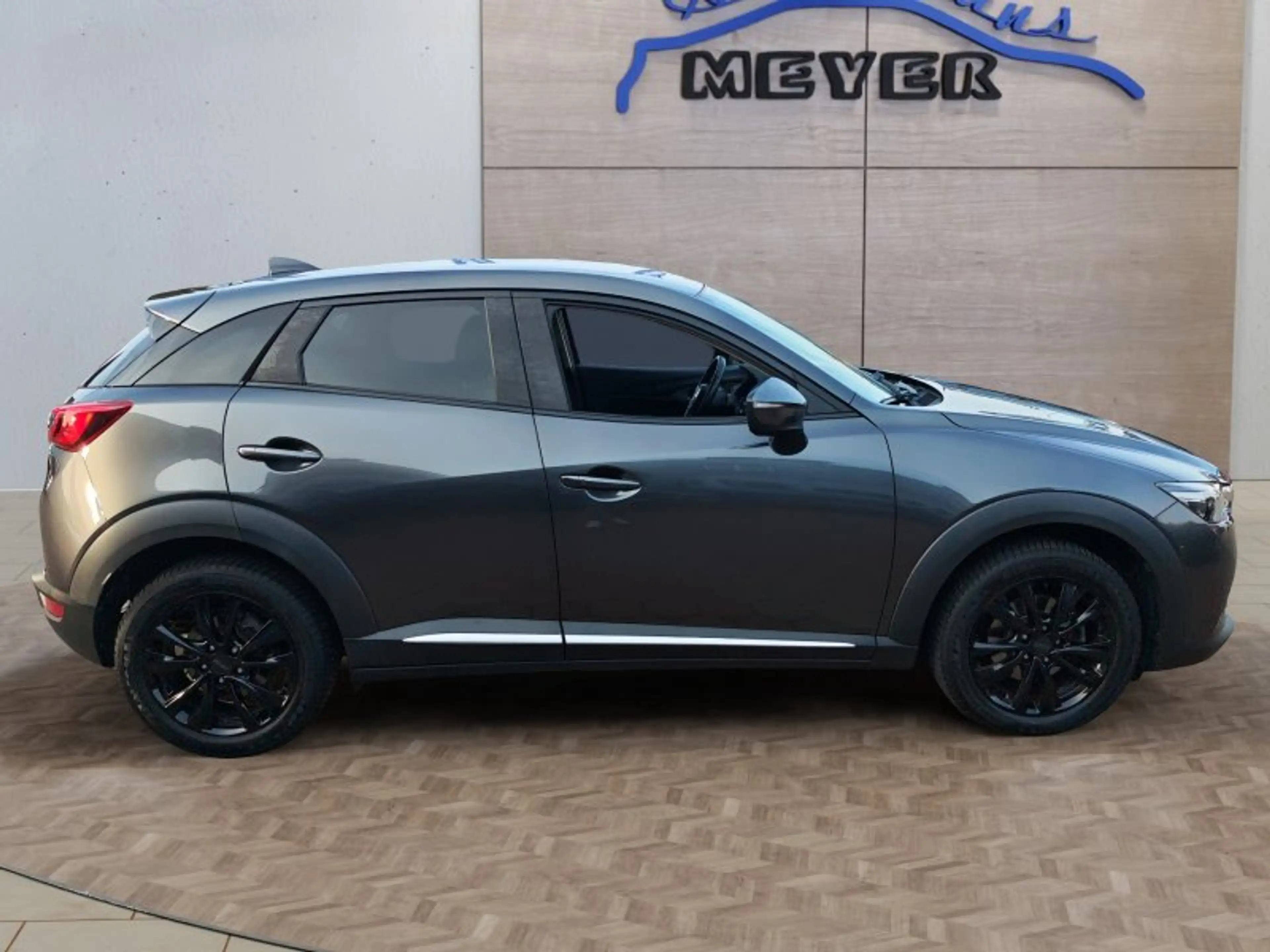 Mazda CX-3 2.0 SKYACTIV-G Sports-Line  Leder/LED/Navi — photo 6