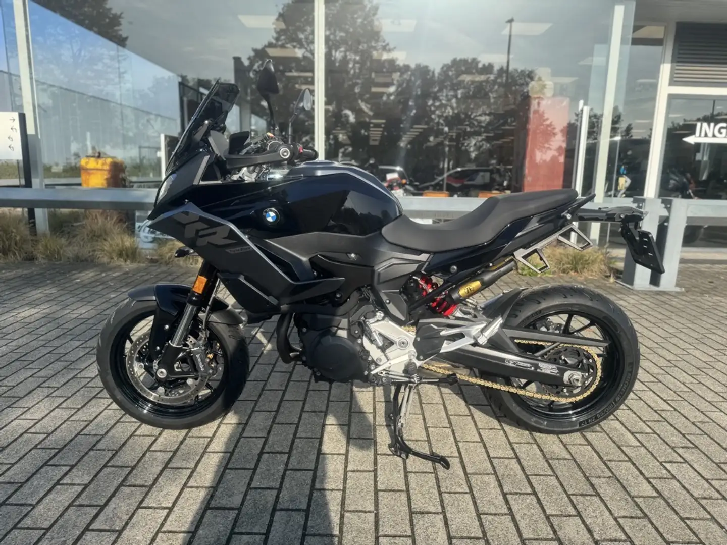BMW F 900 XR - 35 kW Ex Directie Zwart - 2