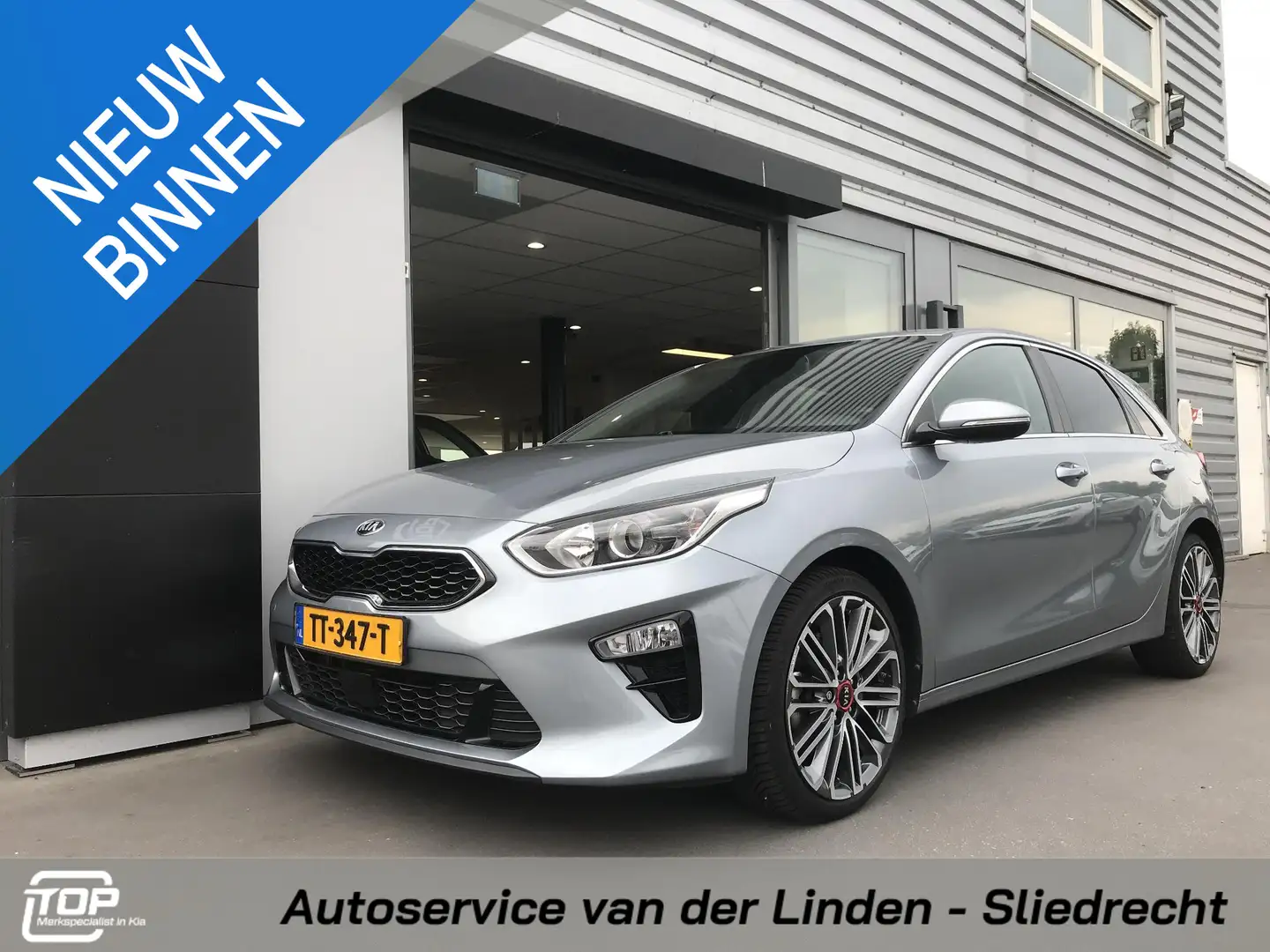 Kia Ceed / cee'd 1.4 DynamicPlusLine 140PK Grijs - 1
