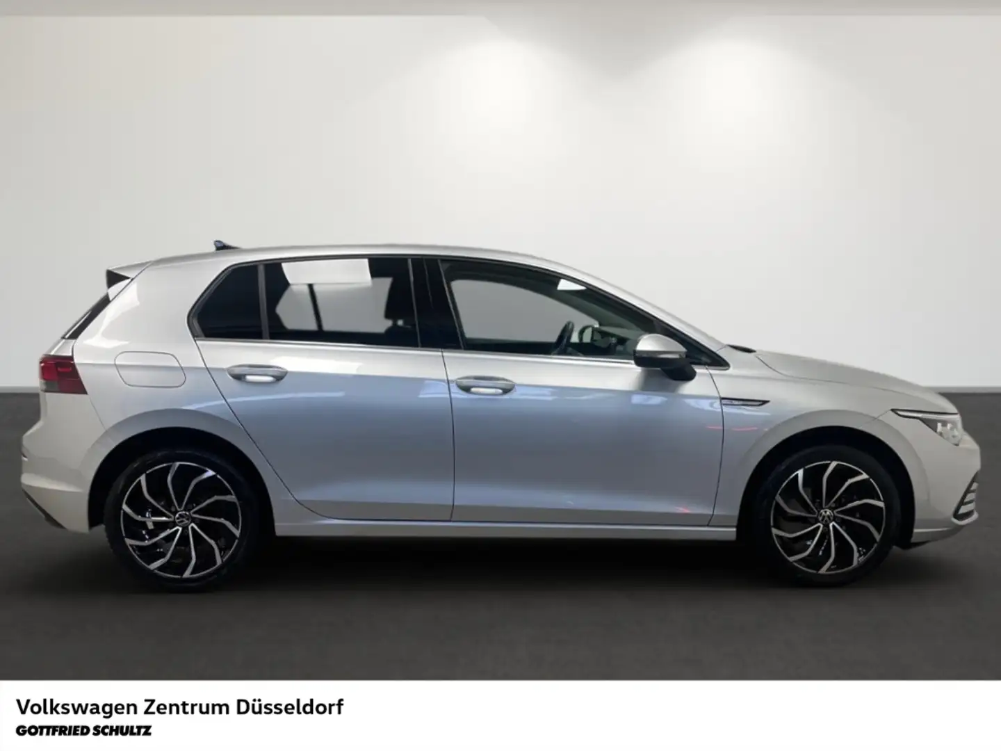 Volkswagen Golf Style 1.5 l TSI DSG Navigation Rückfahrkamera Silber - 2