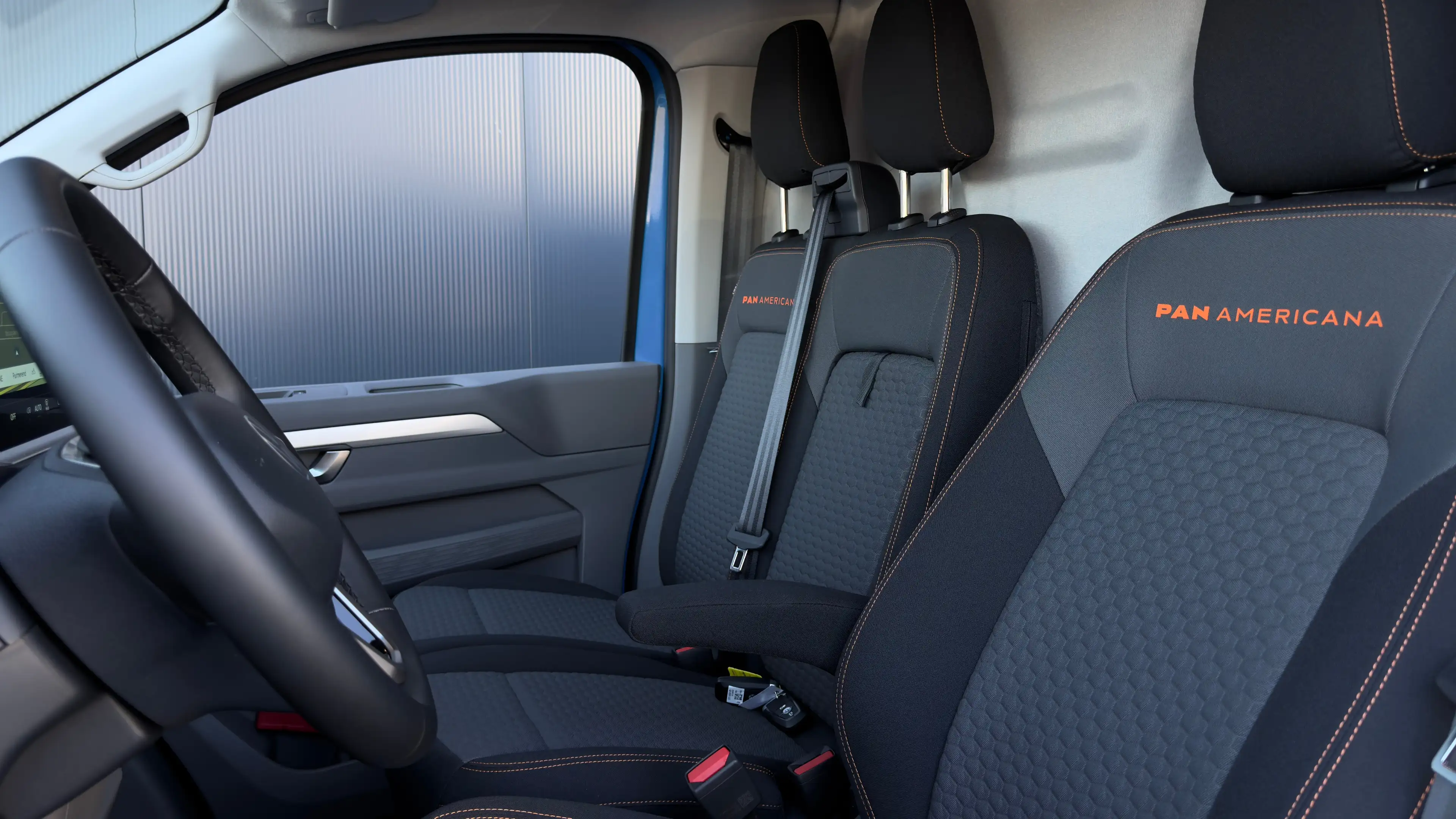 Volkswagen Transporter e-Transporter 160 kW RWD KR PanAmericana | Wegklap — photo 9